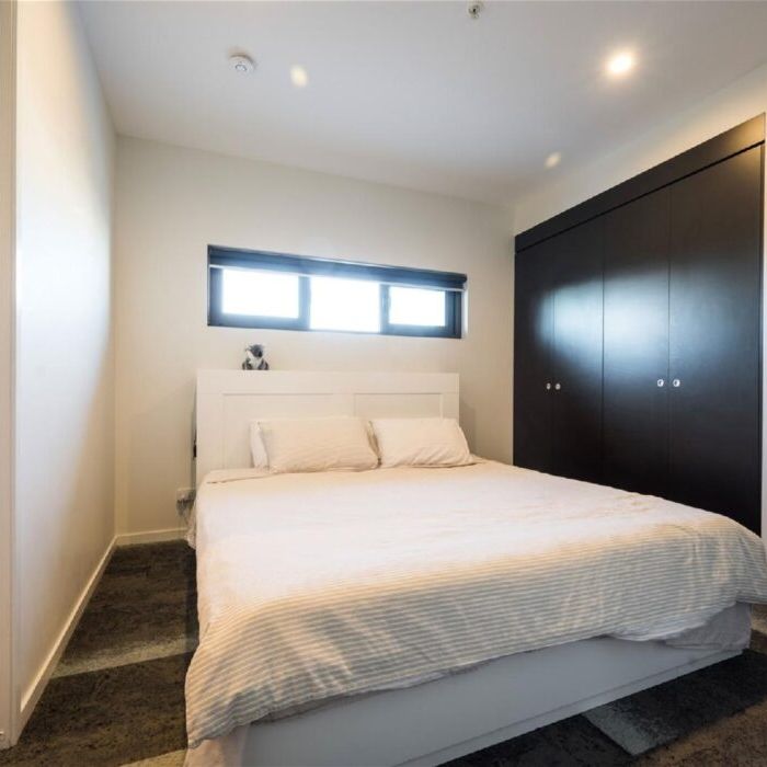 Modern two bedroom apartment - Photo 1