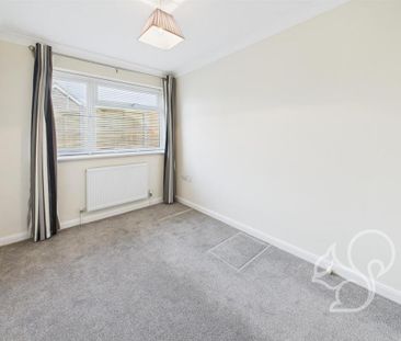 3 bedroom detached bungalow to rent - Photo 5