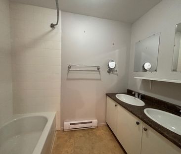 For Lease - 200 Fenerty Court Unit# 4, Kanata, Ontario - Photo 4