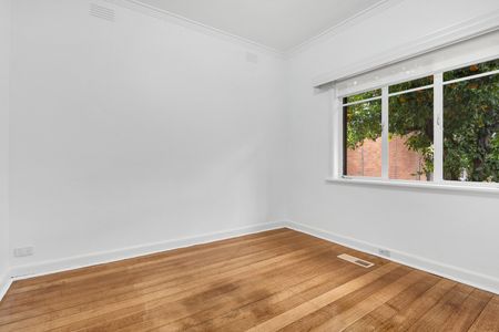 66 Glasgow Avenue, Reservoir VIC 3073 - Photo 5