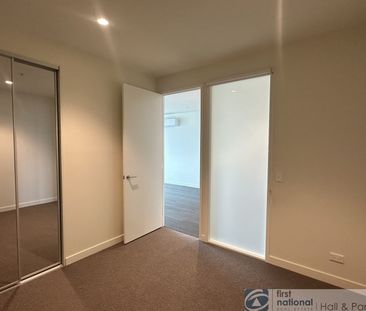 908 / 34 Mason Street, Dandenong - Photo 2