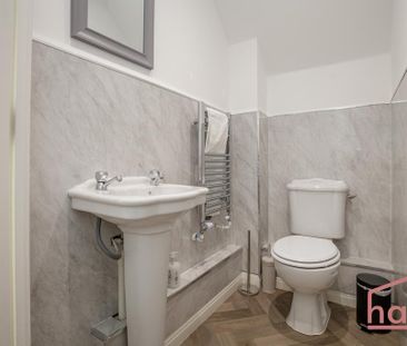 1 bedroom in a house share to rent - Photo 6