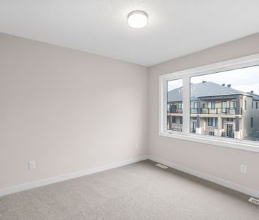 For Lease - 120 Beebalm Crescent, Barrhaven, Ontario - Photo 4
