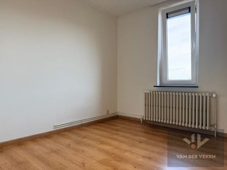Appartement te huur - Foto 3