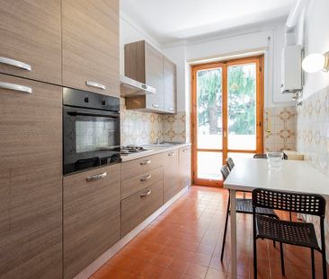 Via della Marna, Milan, Lombardy 20161 - Photo 6