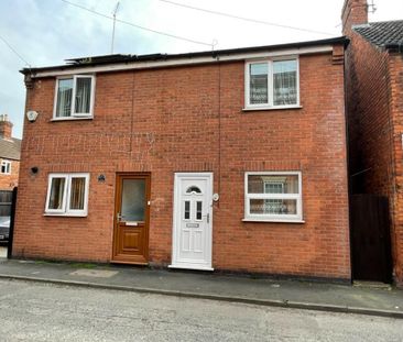 2 bedroom terraced house to rent - Photo 5
