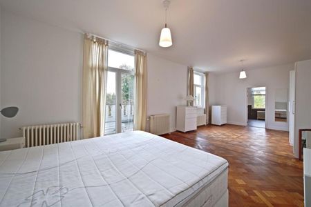 Superbe propriété de grand charme entièrement rénovée - Foto 2