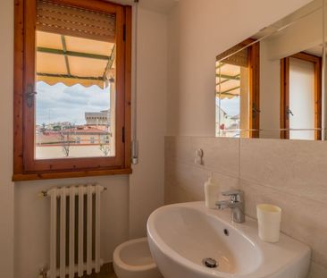 Bright room in Piazza Augusto Conti - Photo 1