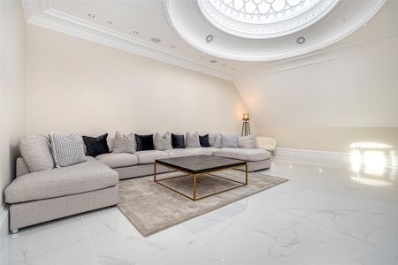 3 bedroom apartment to rent - Photo 3