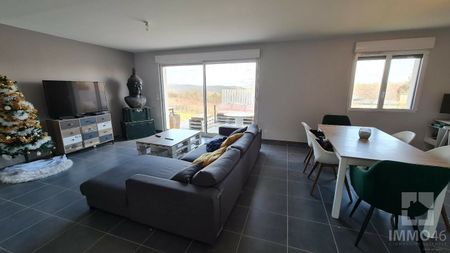 Location Maison 4 pièces 100m² PRADINES 46090 - Photo 2