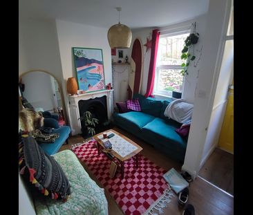 2 Bed Terraced House, Bristol, BS4 - Photo 1