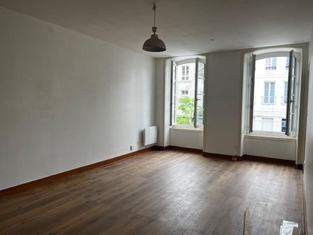 Location appartement 2 pièces, 54.24m², Rochefort - Photo 2