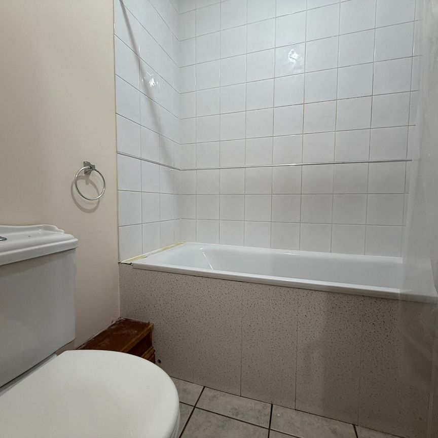 1 Bed Flat, Park View, SO14 - Photo 1