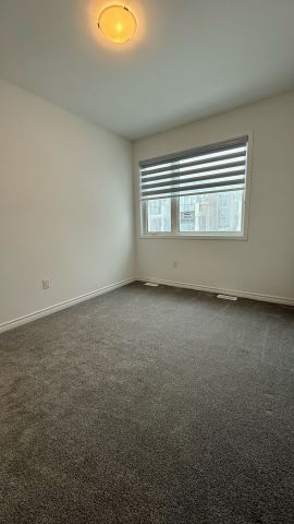 For Lease - 1704 Dance Court, Milton, Ontario - Photo 4