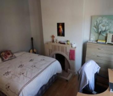 6 bedroom house to rent - Photo 2