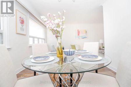 55 BRIDGENORTH CRESCENT - Photo 4