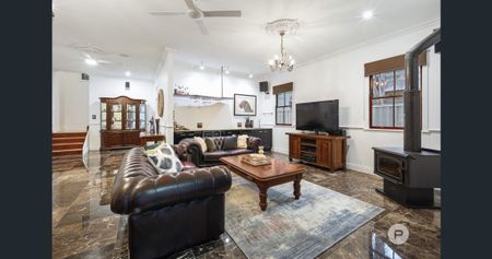 Luxury Living in a Prime City-Fringe Position - Photo 2