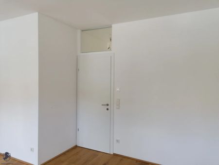 Moderne Etagenwohnung mit Terrasse und Stellplatz in 1140 Wien - Photo 4