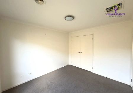 “Perfect size family home In Alamanda Estate” - Photo 5