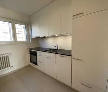 3 1/2-Zimmerwohnung, Parterre rechts - Foto 2