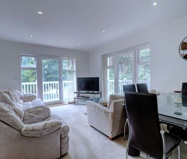 2 bedroom flat to rent - Photo 3