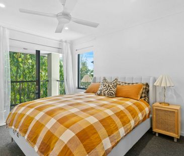 Stylish Partially Furnished 2-Bedroom Apartment - Photo 3