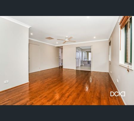 15 Botheras Court, Epsom, Vic 3551 - Photo 4
