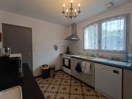 Location Maison 3 pièces 73m² NARROSSE 40180 - Photo 3