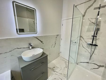 Cedar Wood Court, Off Chorley New Road, Overdale Drive - Photo 5