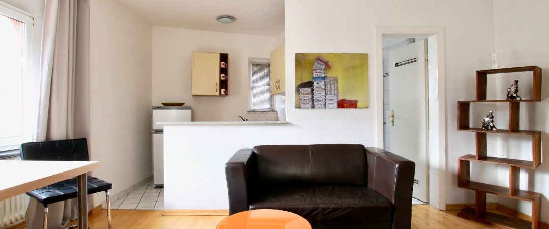 Zeitgemäß möbliertes Apartment im Herzen von Köln - Photo 1