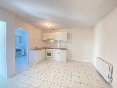 Appartement Mont de Marsan 2 pièces 36.64 m2, - Photo 2