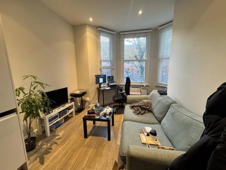 1 bedroom apartment to rent - Photo 3