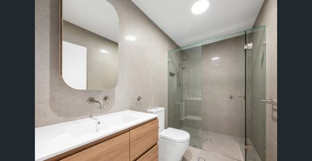 Luxury Low-Maintenance Living in the Heart of Woolloongabba - Photo 4