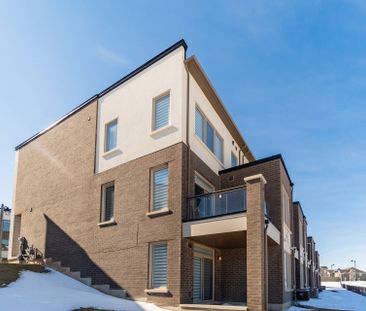For Lease - 3199 Mintwood Circle, Oakville, Ontario - Photo 4