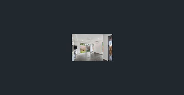 Modern Duplex In The Glass House Mountains - Photo 1