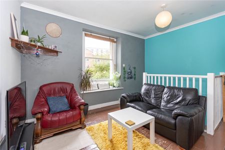 Picton Street, - Photo 5