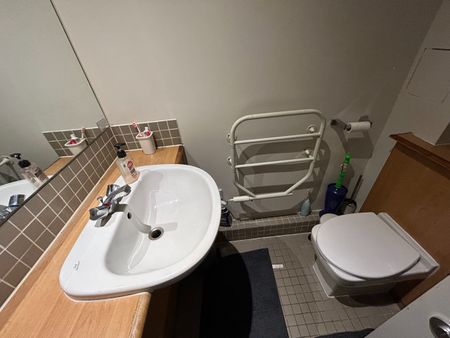 Room in a Shared Flat, Lawrence House, EC1V - Photo 5