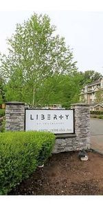 2 bedroom 2 bathroom Apartment 19388 65 Ave Surrey - Photo 4