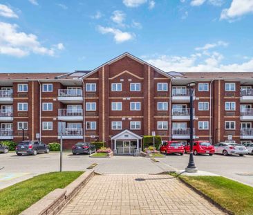 For Lease - 195 Lake Driveway N/A Unit# 401, Ajax, Ontario - Photo 3