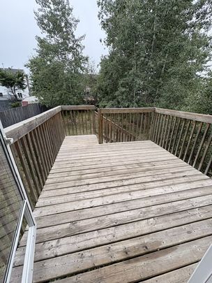 McDermid Drive - 105/107 - 105 - Photo 1