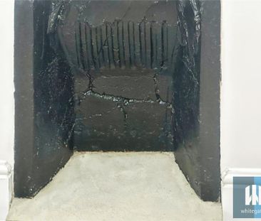 2 bedroom end of terrace house to rent - Photo 4