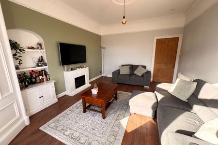 2 Bed, Flat - Photo 3