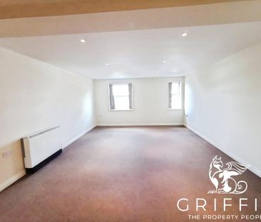 Calcutta Road, Tilbury, RM18 - Photo 3