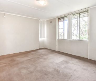 Affordable and Central! - Photo 6