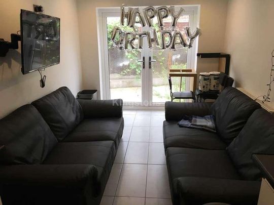 Cathays Terrace, Cathays, CF24 - Photo 1