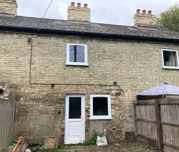 2 bedroom terraced house to rent - Photo 6
