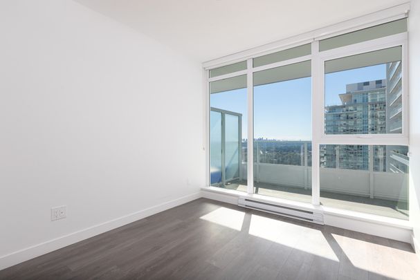525 Foster Ave (21st Floor), Coquitlam - Photo 1