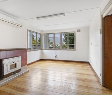 Conveniently Located Home - Ready for Christmas - Photo 2