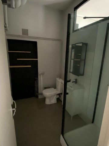 Location Appartement 2 pièces 41m² SAUMUR 49400 - Photo 5