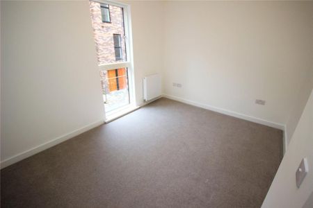 3 bedroom townhouse to rent - Photo 3